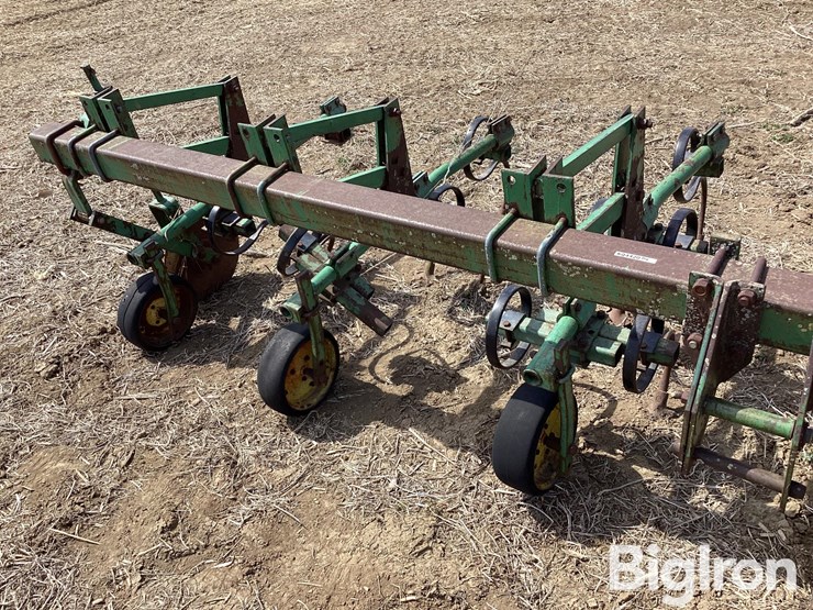 john-deere-6-image-10