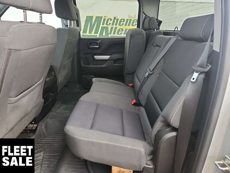 2018-chevrolet-silverado-1500-image-15