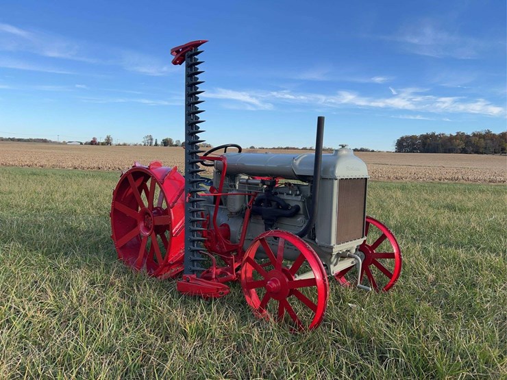1922-fordson-tractor-image-7