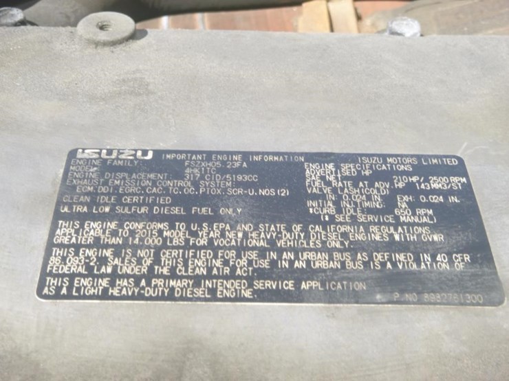 2016-isuzu-nqr-image-15