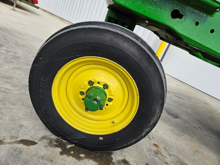 1955-john-deere-70-image-37