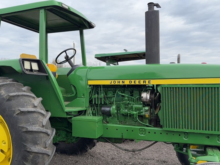 john-deere-4430-image-6