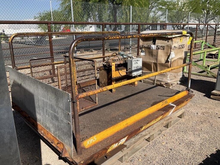 ecoa-hld-050-608-5,000lbs-capacity-loading-dock-image-4