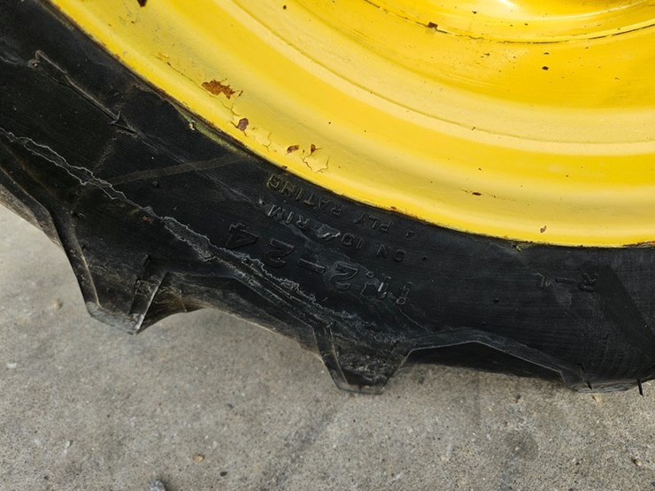 john-deere-40-image-30