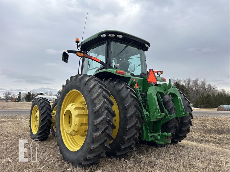 2014-john-deere-8320r-image-7