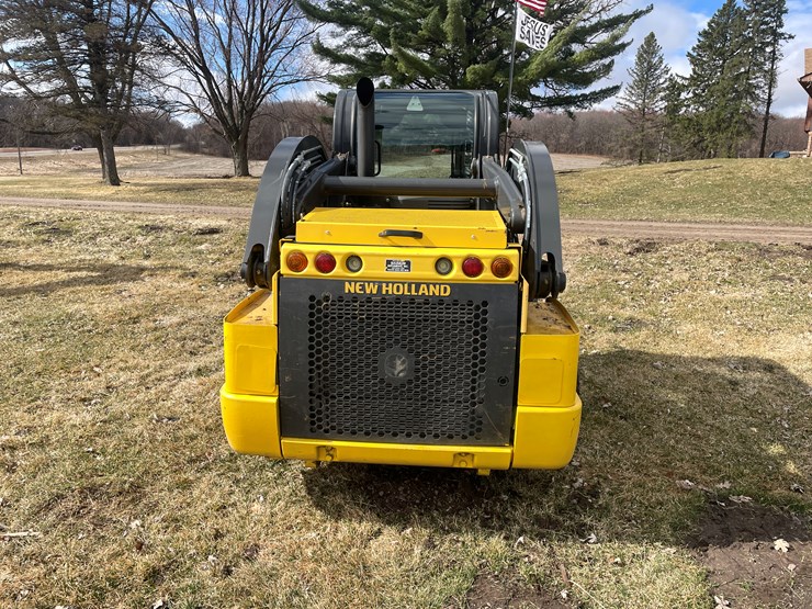 #372-•-2015-new-holland-l225-skid-steer-(scandia,-mn)-image-4
