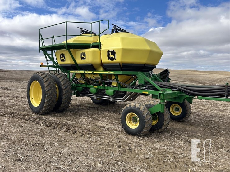 2014-john-deere-1895-image-3