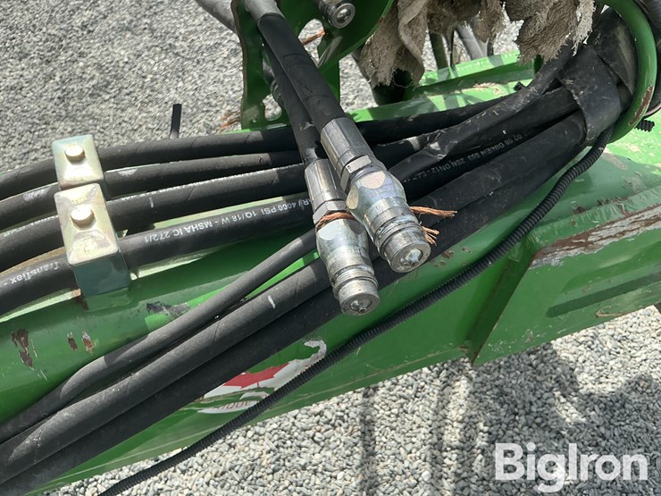 anderson-rbm1400-round-baler-accumulator/mover-image-19