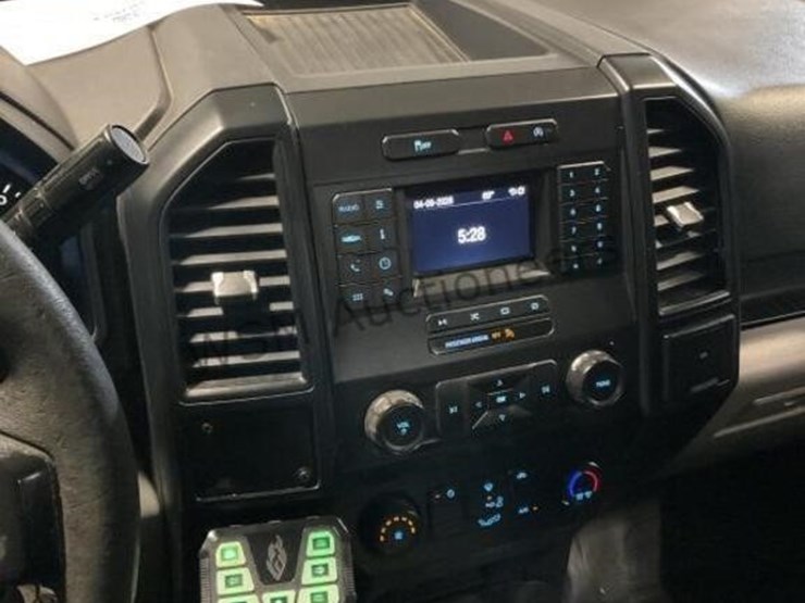 2019-ford-f150-image-19