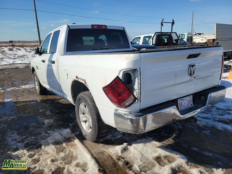 2013-dodge-1500-image-6