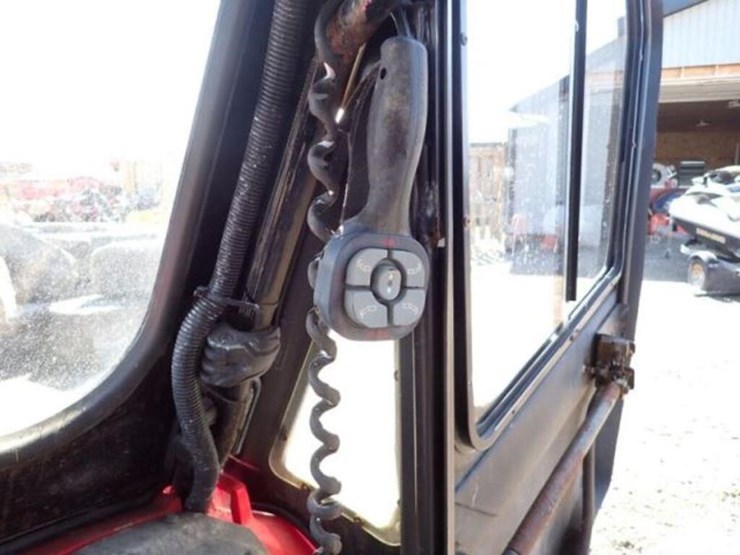 2016-pioneer-4x4-image-16