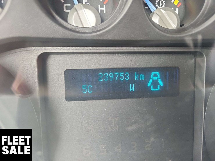 2013-ford-f250-image-26