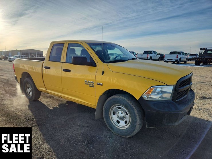 2019-ram-1500-classic-image-2