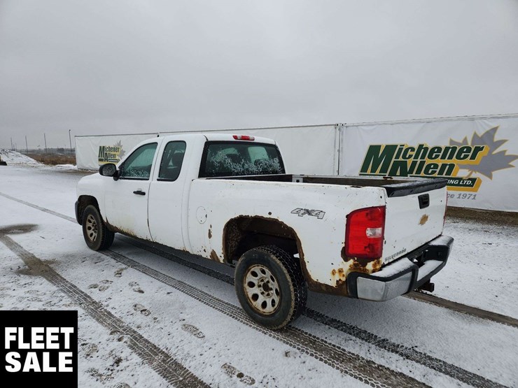 2013-chevrolet-silverado-1500-image-3