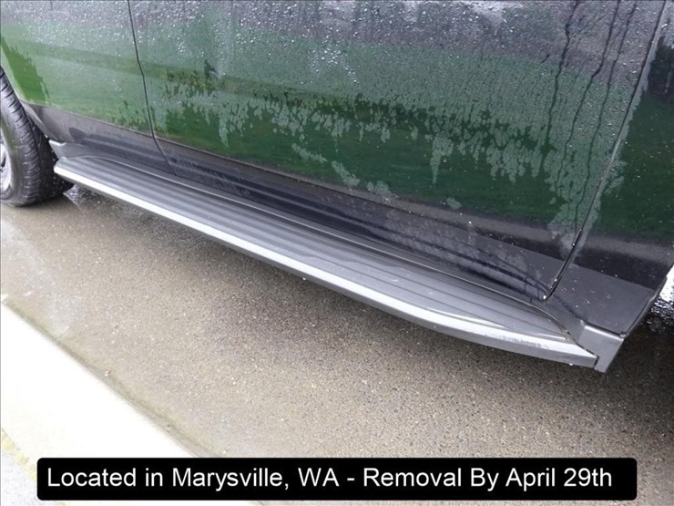 2018-chevrolet-tahoe-image-19