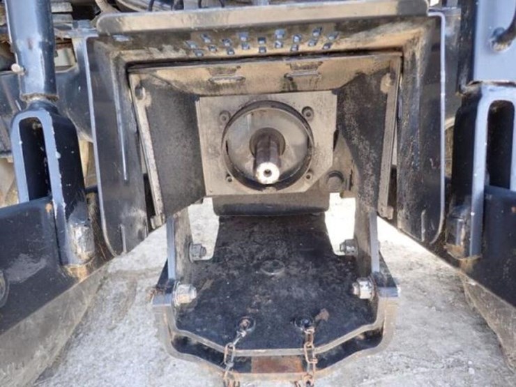 2014-new-holland-t4.75-image-46