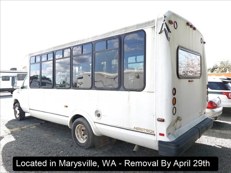 2009-ford-e450-image-8