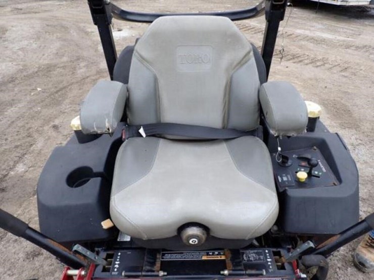 2014-toro-z-master-zero-turn-mower-74267314000241-image-11