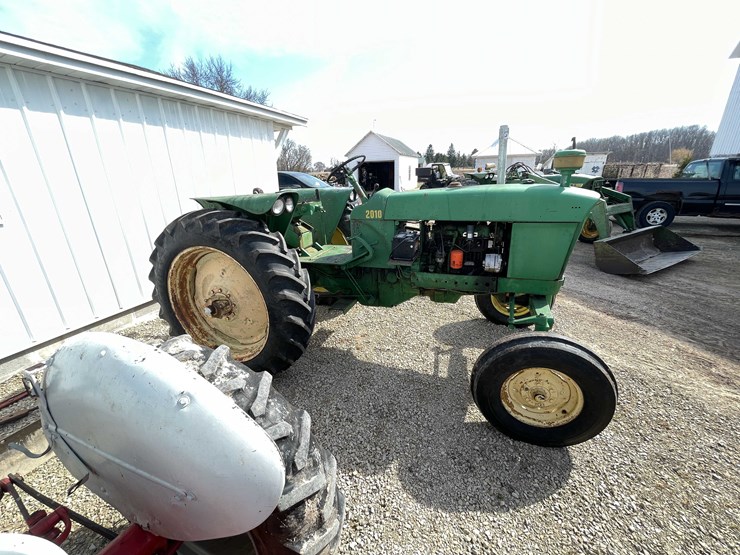 2010-john-deere-2010-image-4