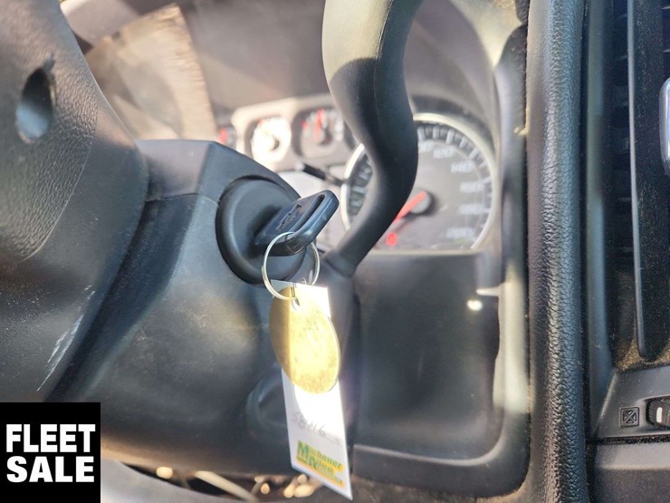 2014-chevrolet-silverado-1500-image-23