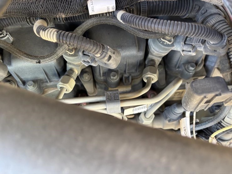 2017-jlg-g5-18a-image-53