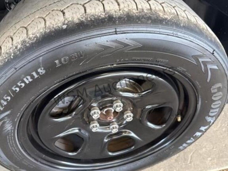 2016-ford-explorer-image-9