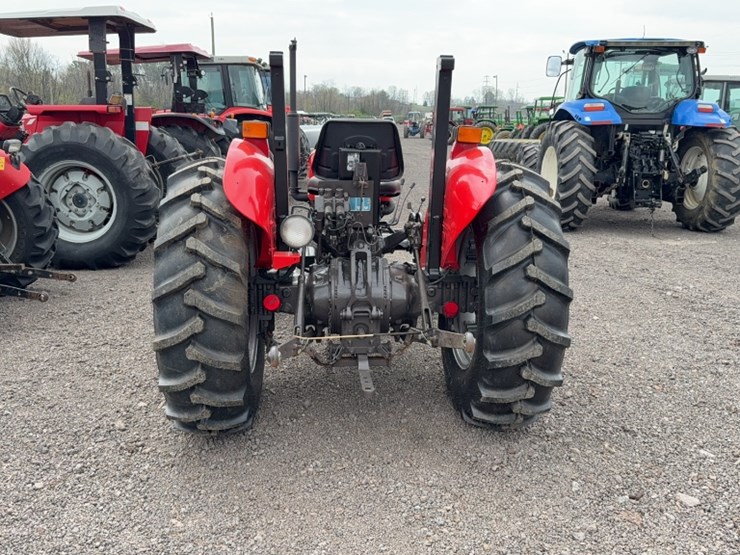 massey-ferguson-240-image-10