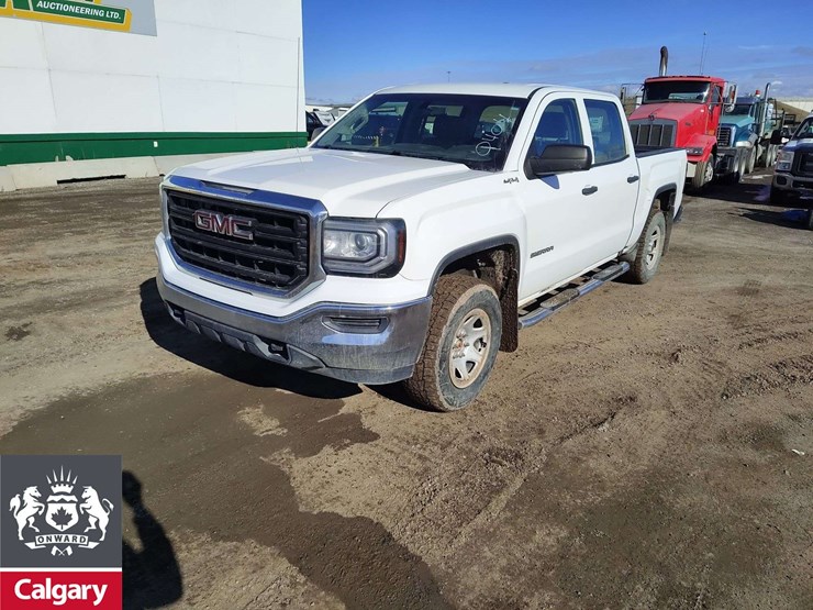 2016-gmc-sierra-1500-image-1