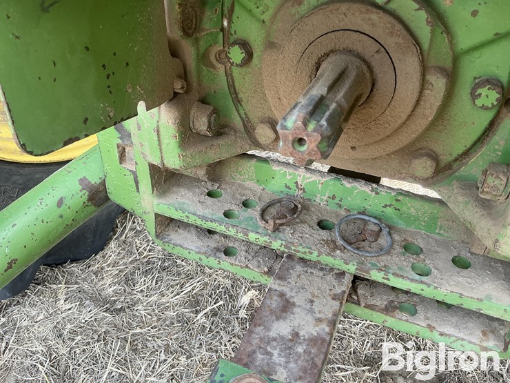 1972-john-deere-4320-image-15