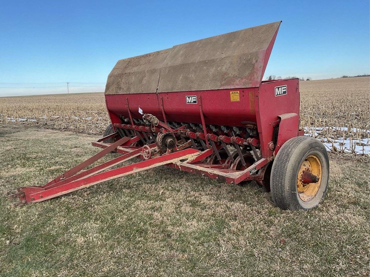 massey-ferguson-33-image-1