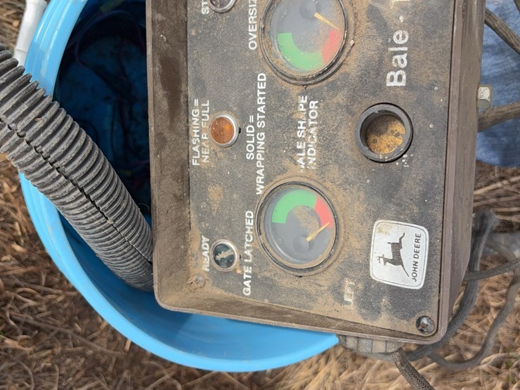 1989-john-deere-535-image-12