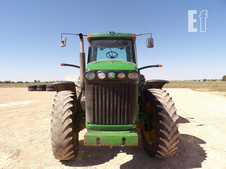 john-deere-8220-image-8