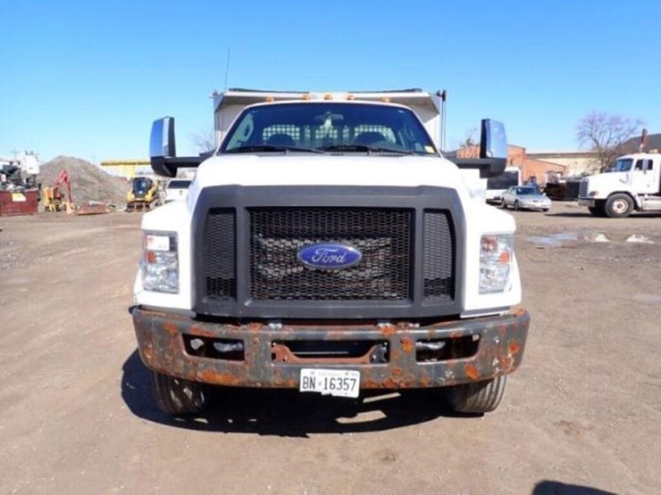 2016-ford-f650-image-2
