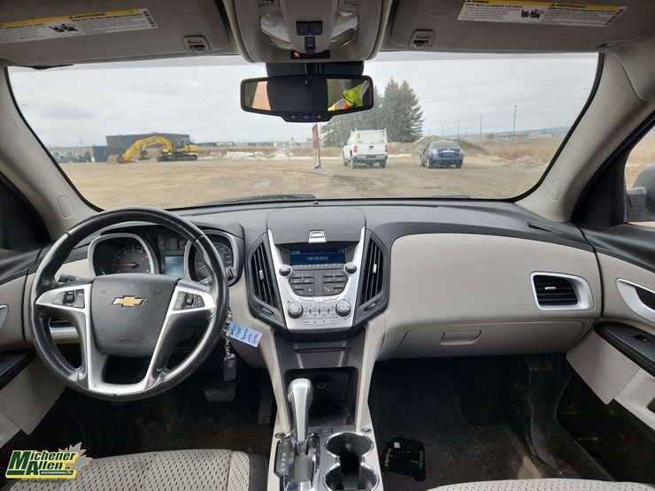 2011-chevrolet-equinox-image-18