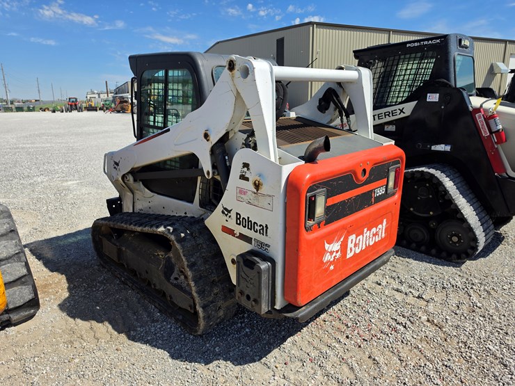 2016-bobcat-t595-image-19