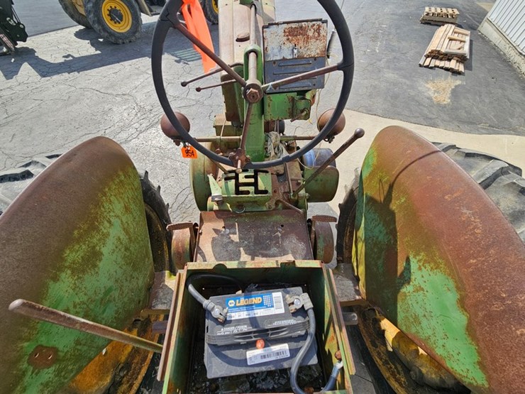 1952-john-deere-model-a-image-24