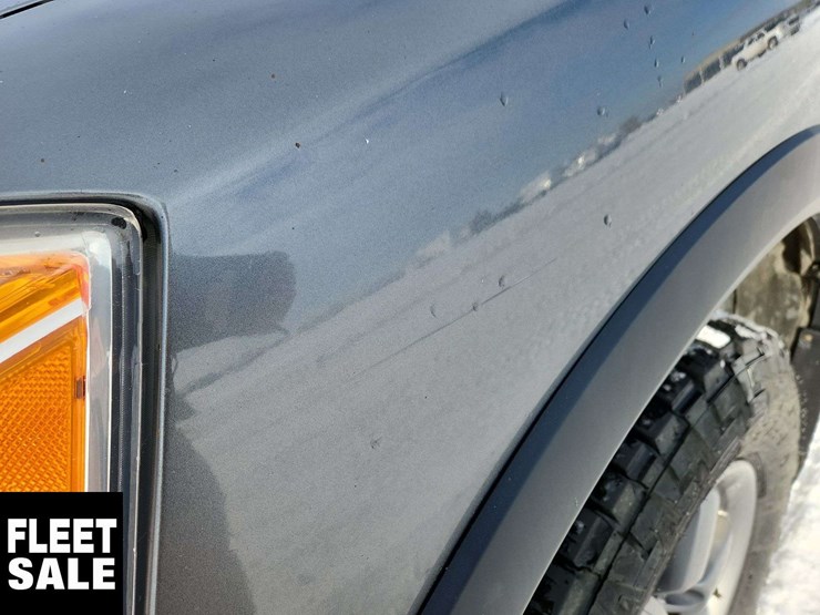 2014-nissan-titan-image-31