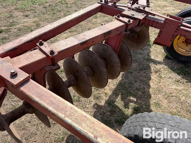 massey-ferguson-520-image-20