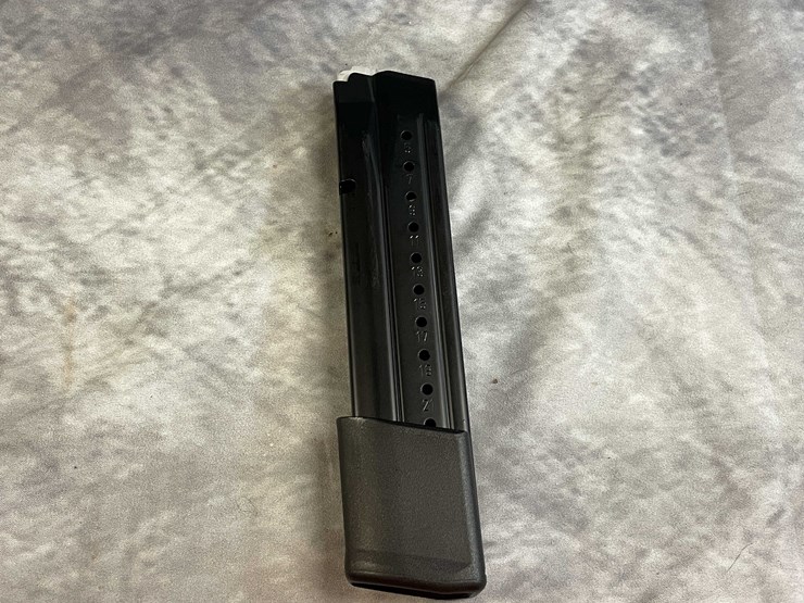 #10065-•-smith-&-wesson-respomse,-9mm-luger-semi-auto-rifle,-sn:-rsp9929-image-16