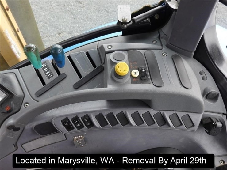 2007-new-holland-ts110a-image-8