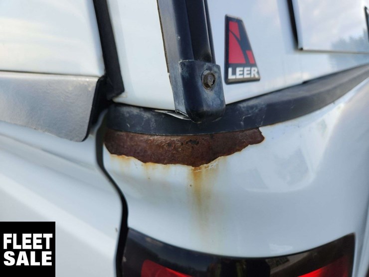 2016-gmc-sierra-2500hd-image-37