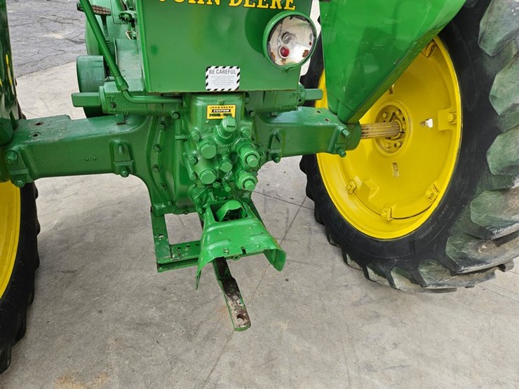 1950-john-deere-model-a-image-17