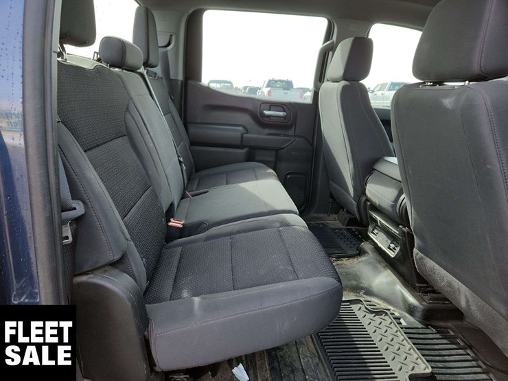 2022-chevrolet-silverado-1500-image-17