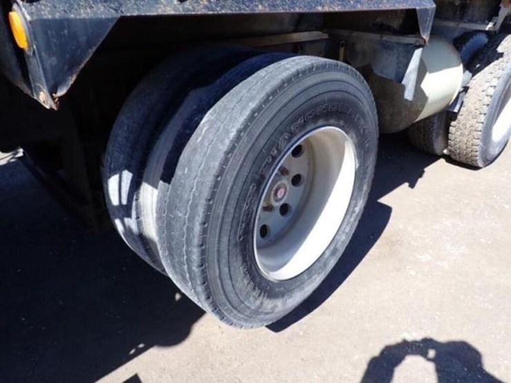 2000-western-star-5900-image-33