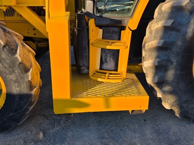 2002-john-deere-6410-image-37