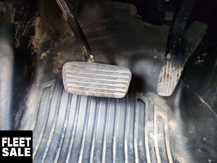 2021-chevrolet-silverado-1500-image-24