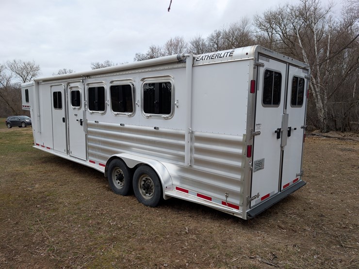 #282-•-2015-featherlite-29'-aluminum-gooseneck-horse-trailer-(wi-title)-(ridgeland,-wi)-image-6
