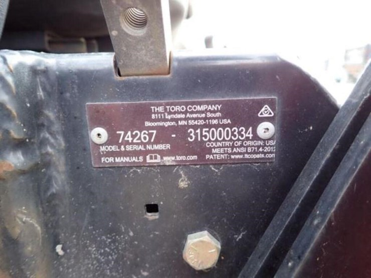 2015-toro-z-master-zero-turn-mower-74267315000334-image-9