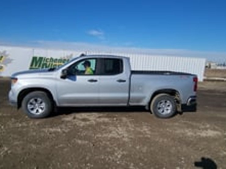 2022-chevrolet-silverado-1500-image-5