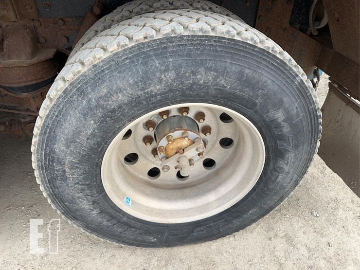 1998-kenworth-t800-image-49